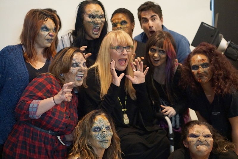 About Us sistermakeup